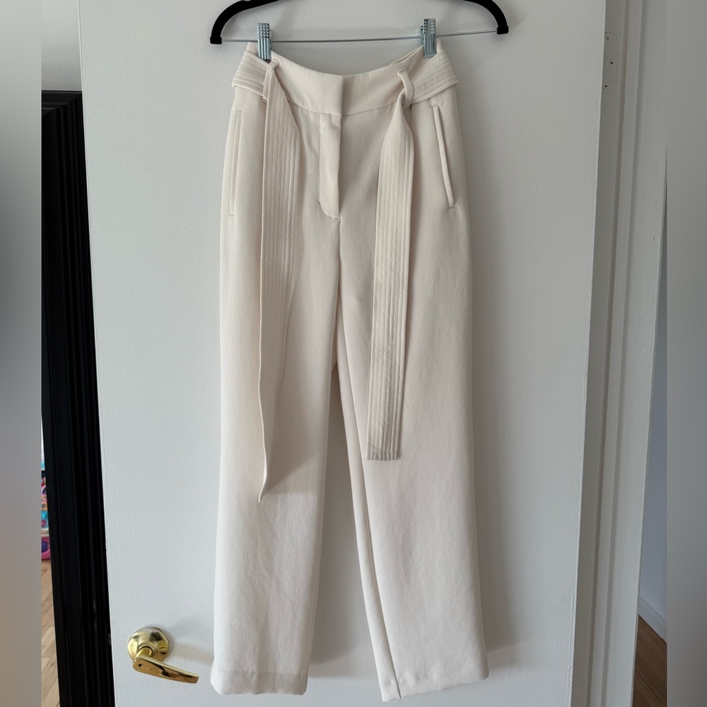 NWT Aritzia Tie Front Pant